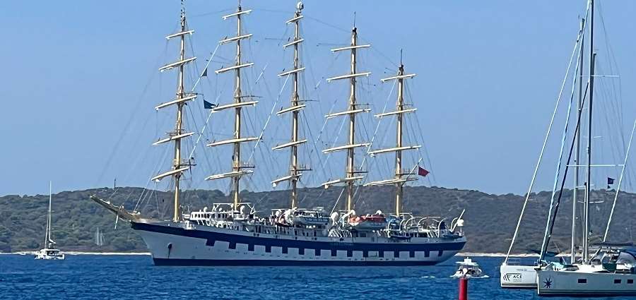 Star Clippers' Royal Clipper sailing into Hvar